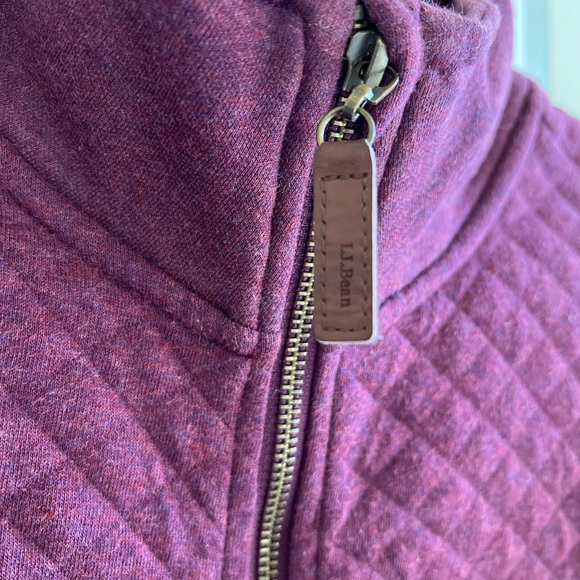 LL Bean Medium Zipper Quilted Jacket - Picture 4 of 6